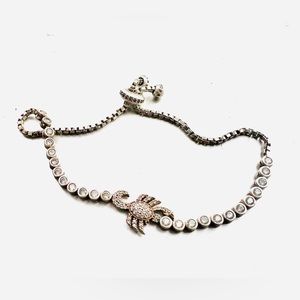 Sterling / Zirconia scorpion charm bracelet